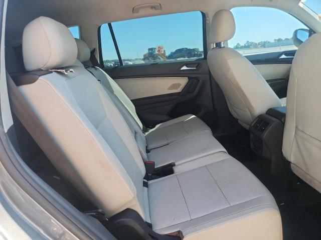 Продаж на аукціоні авто 2019 Volkswagen Tiguan, vin: 3VV3B7AX8KM194998, номер лоту: 69160456