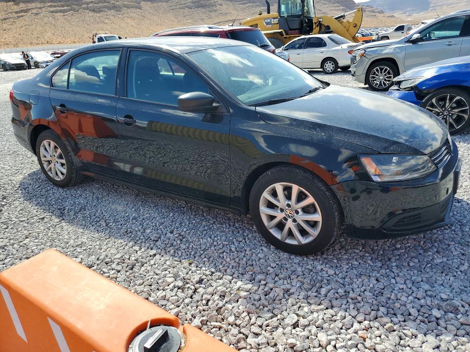 Продажа на аукционе авто 2015 Volkswagen Jetta, vin: 3VWD17AJ4FM337840, номер лота: 69431136