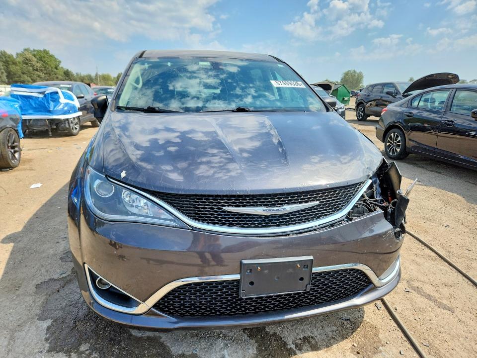 Продаж на аукціоні авто 2017 Chrysler Pacifica, vin: 2C4RC1BGXHR821557, номер лоту: 67469536