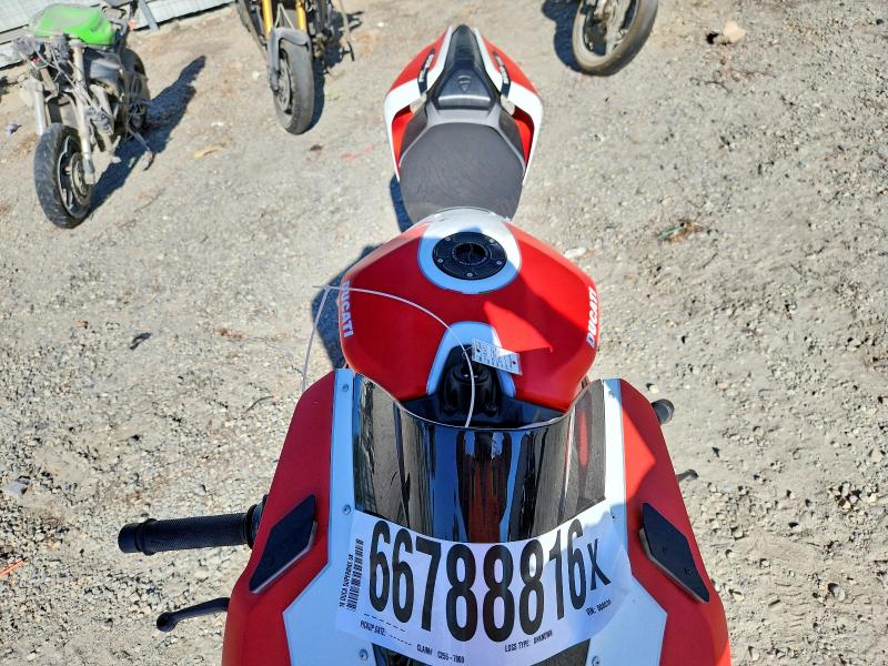 Продаж на аукціоні авто 2018 Ducati Superbike, vin: ZDM14B1W0JB008035, номер лоту: 66788816