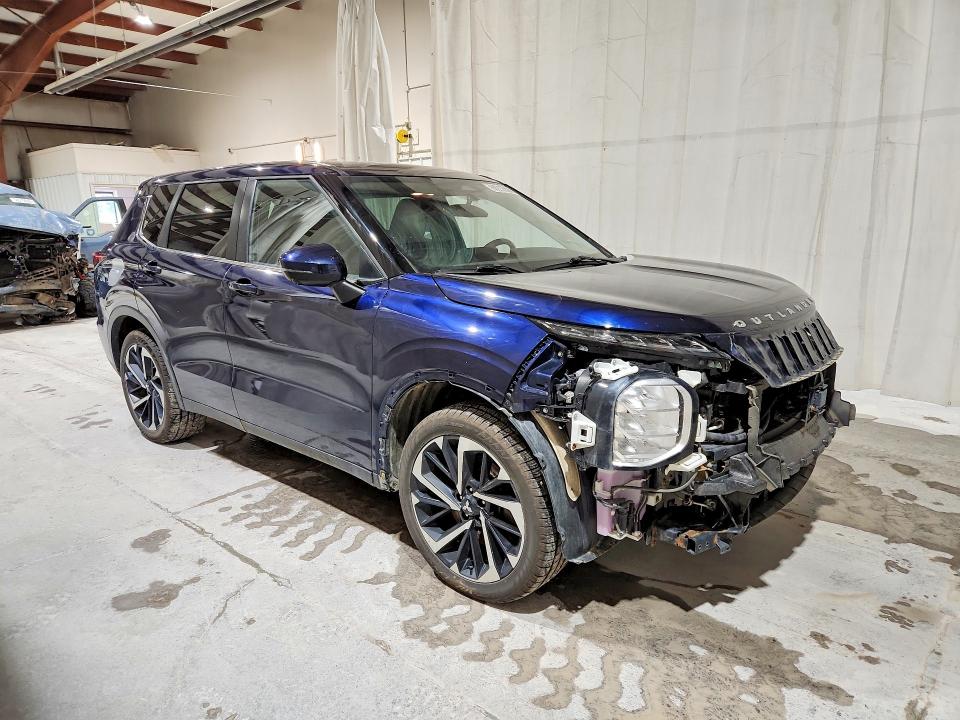 69212806 :رقم المزاد ، JA4J4UA84NZ037442 vin ، 2022 Mitsubishi Outlander مزاد بيع