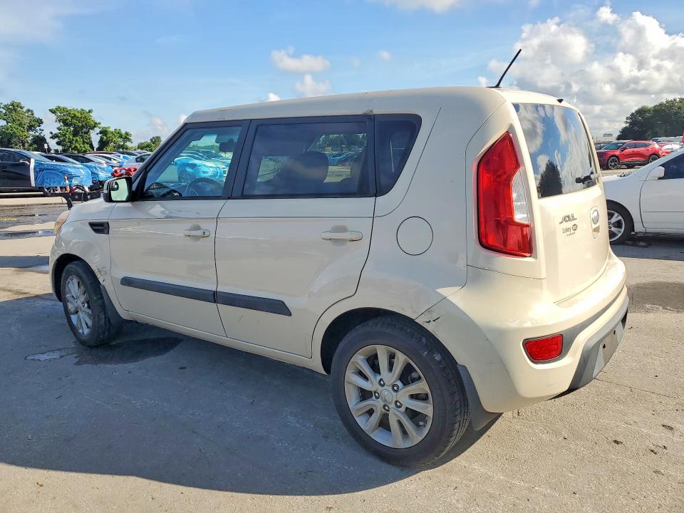 68979246 :رقم المزاد ، KNDJT2A61D7775334 vin ، 2013 Kia Soul مزاد بيع