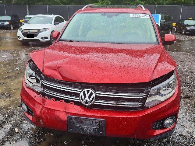Aukcja sprzedaży 2016 Volkswagen Tiguan, vin: WVGBV7AX1GW063934, numer aukcji: 69932326