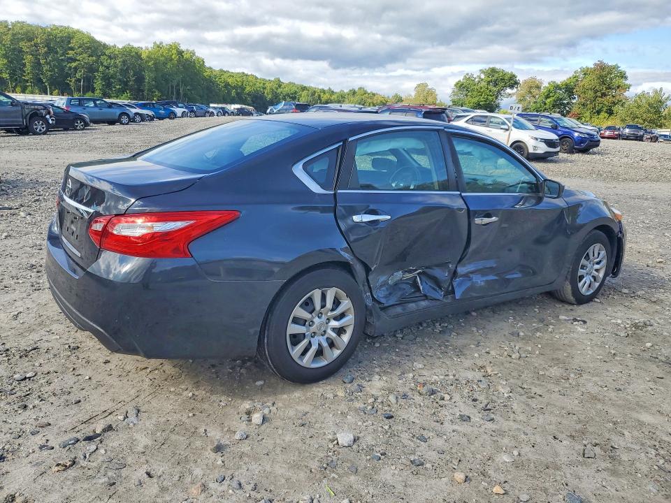 2016 Nissan Altima მანქანა იყიდება აუქციონზე, vin: 1N4AL3AP9GC266446, აუქციონის ნომერი: 69589636