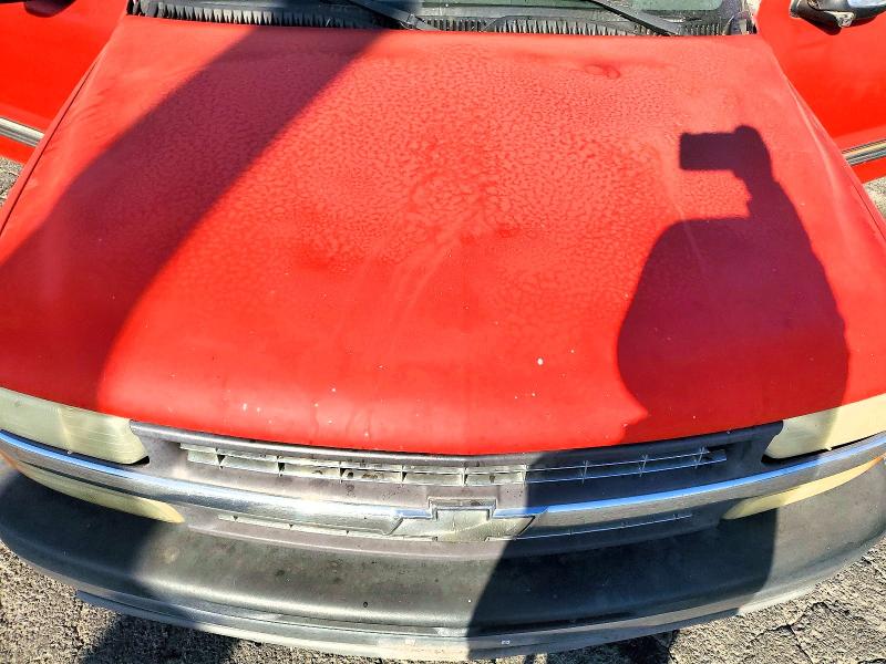 67335286 :رقم المزاد ، 2GCEC19V611403763 vin ، 2001 Chevrolet Silverado مزاد بيع