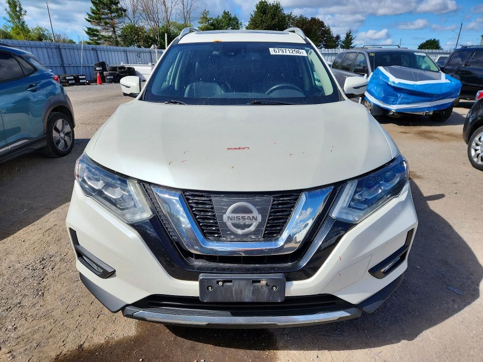67971296 :رقم المزاد ، 5N1AT2MV2HC758151 vin ، 2017 Nissan Rogue مزاد بيع