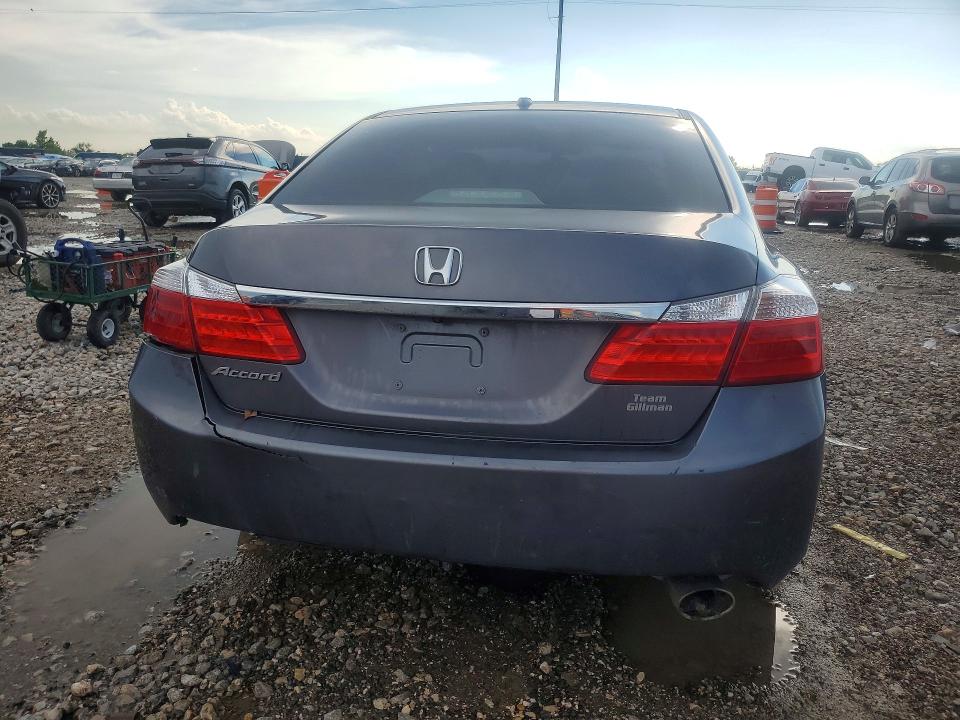 2015 Honda Accord მანქანა იყიდება აუქციონზე, vin: 1HGCR2F82FA126523, აუქციონის ნომერი: 68163056