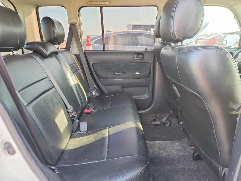 67541066 :رقم المزاد ، JTLKT324564099907 vin ، 2006 Scion Xb مزاد بيع