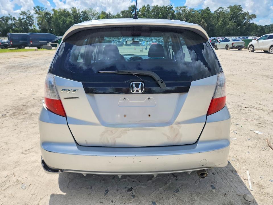 2013 Honda Fit მანქანა იყიდება აუქციონზე, vin: JHMGE8H55DC005731        , აუქციონის ნომერი: 68052336