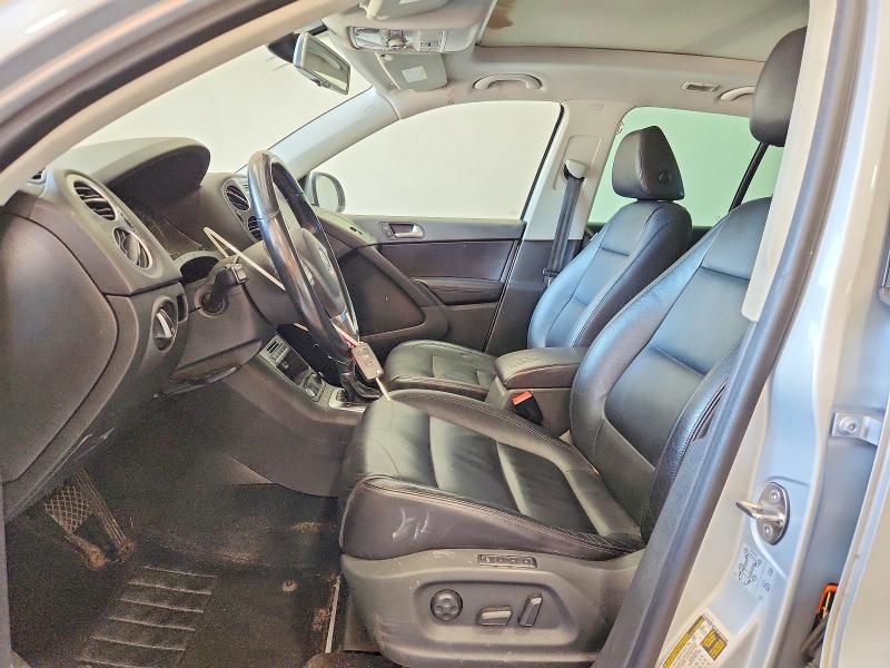 2016 Volkswagen Tiguan მანქანა იყიდება აუქციონზე, vin: WVGAV7AX3GW553447, აუქციონის ნომერი: 67598886