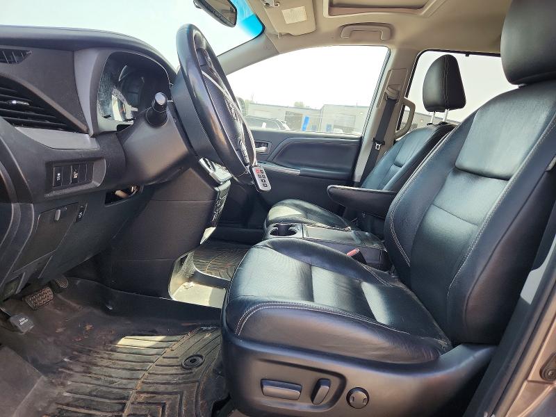 2017 Toyota Sienna მანქანა იყიდება აუქციონზე, vin: 5TDXZ3DC5HS776014, აუქციონის ნომერი: 67201066