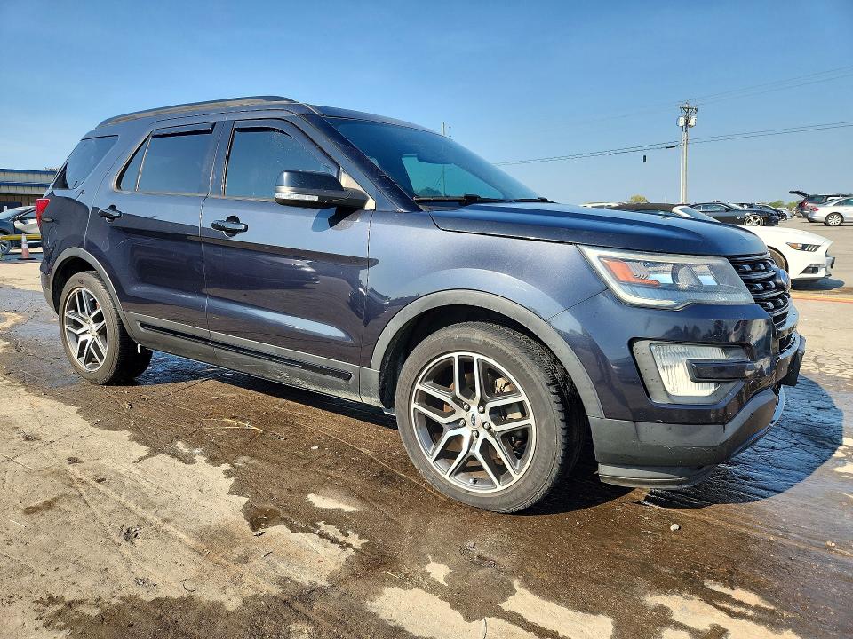 69416166 :رقم المزاد ، 1FM5K8GT5HGD62810 vin ، 2017 Ford Explorer مزاد بيع