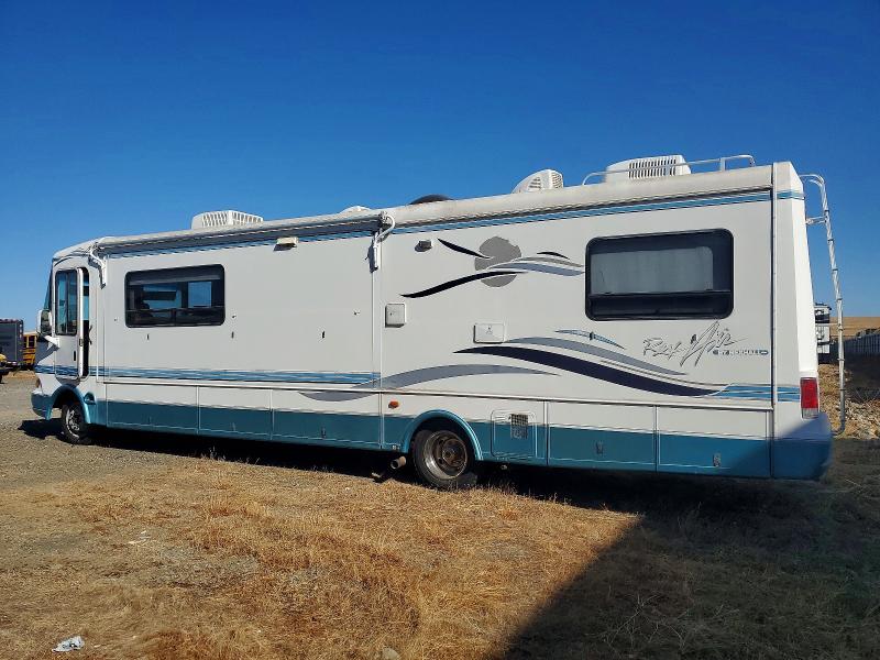 69049426 :رقم المزاد ، 3FCNF53S7XJA36176 vin ، 2000 Rexhall Recreational Vehicle (rv) مزاد بيع