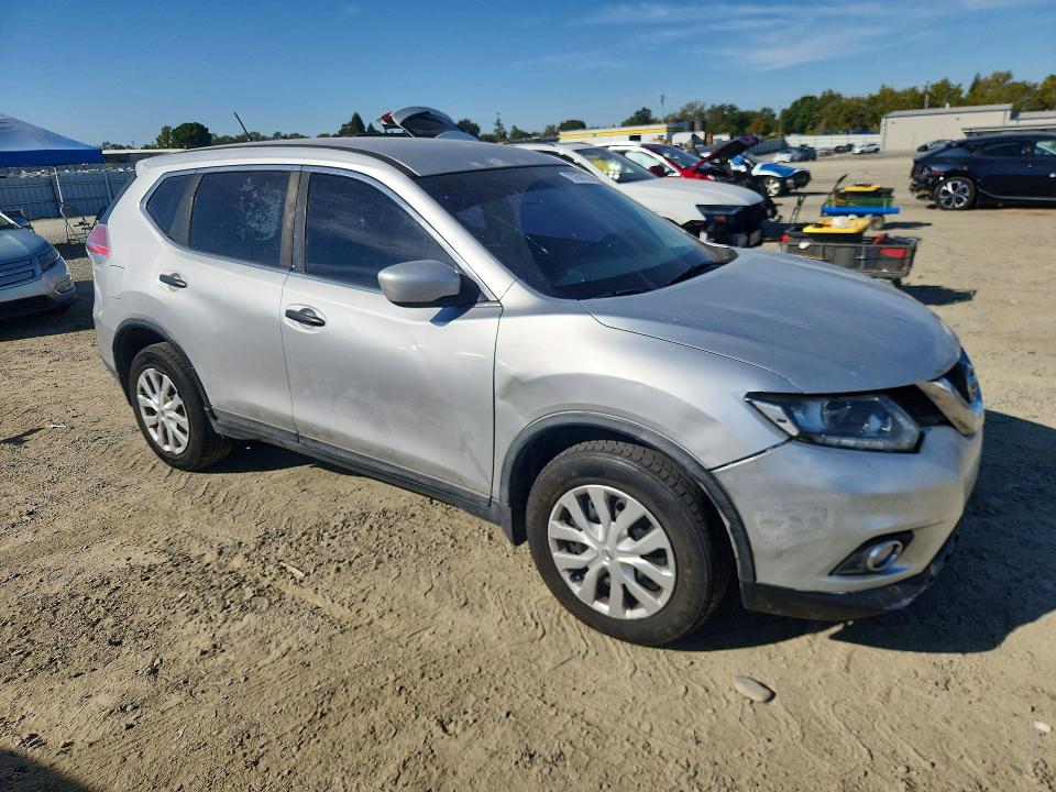 70258136 :رقم المزاد ، KNMAT2MV1GP701211 vin ، 2016 Nissan Rogue مزاد بيع
