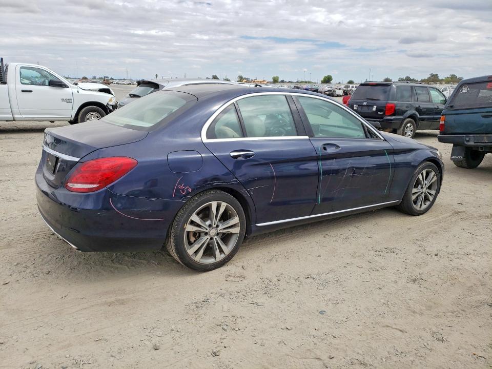 67916796 :رقم المزاد ، 55SWF4JB8FU045969 vin ، 2015 Mercedes-benz C مزاد بيع