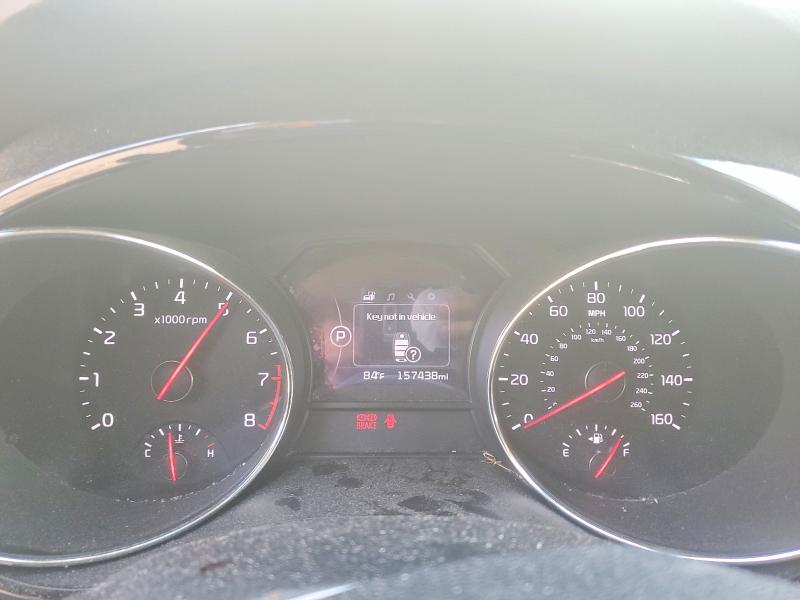 68140296 :رقم المزاد ، KNDMC5C12H6257292 vin ، 2017 Kia Sedona مزاد بيع