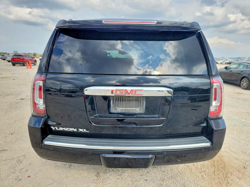 2017 Gmc Yukon Xl მანქანა იყიდება აუქციონზე, vin: 1GKS2HKJ6HR204515, აუქციონის ნომერი: 71244696