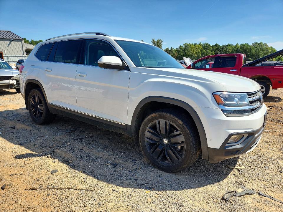Продаж на аукціоні авто 2018 Volkswagen Atlas, vin: 1V2NR2CA0JC575581, номер лоту: 68130246