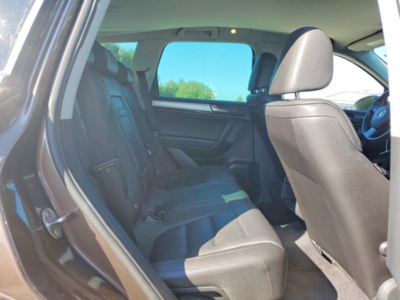 Auction sale of the 2011 Volkswagen Touareg, vin: WVGFF9BP8BD000634, lot number: 69319026