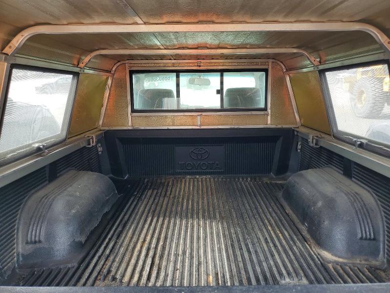 68603686 :رقم المزاد ، 5TENL42N22Z069627 vin ، 2002 Toyota Tacoma مزاد بيع