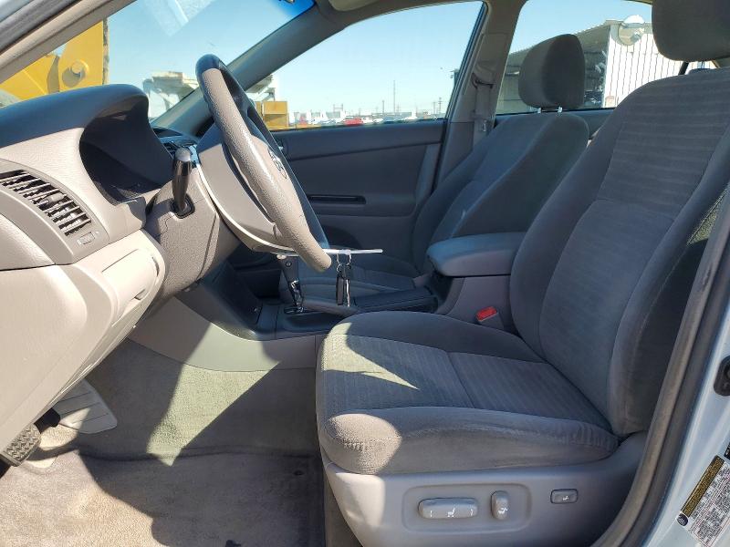 2006 Toyota Camry მანქანა იყიდება აუქციონზე, vin: 4T1BE32K76U649821, აუქციონის ნომერი: 68638546