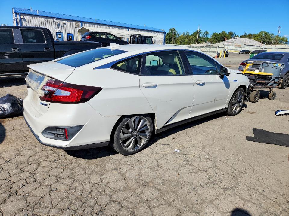 2018 Honda Clarity მანქანა იყიდება აუქციონზე, vin: JHMZC5F18JC011922, აუქციონის ნომერი: 69093516