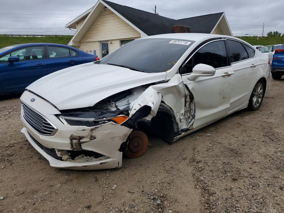 Продажа на аукционе авто 2017 Ford Fusion, vin: 3FA6P0LU7HR303542, номер лота: 68751716