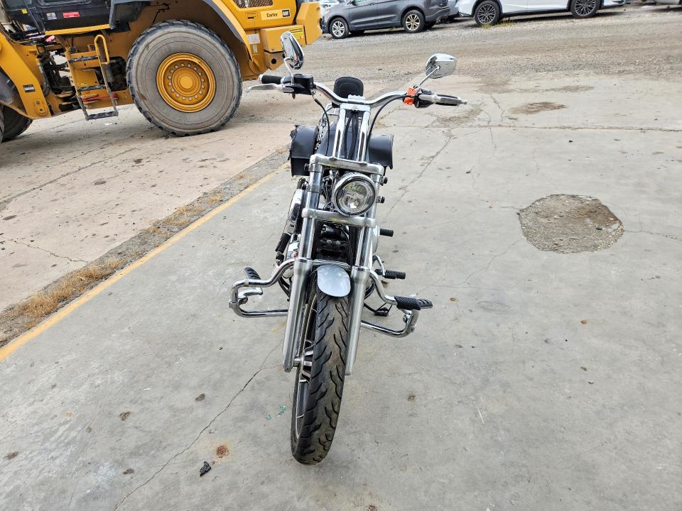 69723576 :رقم المزاد ، 1HD1YNJ2XKB036469 vin ، 2019 Harley-davidson Fxlr مزاد بيع