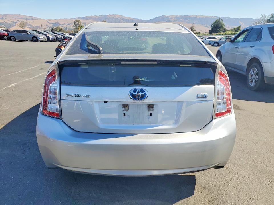 2015 Toyota Prius მანქანა იყიდება აუქციონზე, vin: JTDKN3DU1F2003169, აუქციონის ნომერი: 70254186