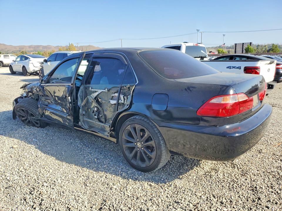 Продажа на аукционе авто 2000 Honda Accord, vin: 1HGCG1650YA071384, номер лота: 68972656