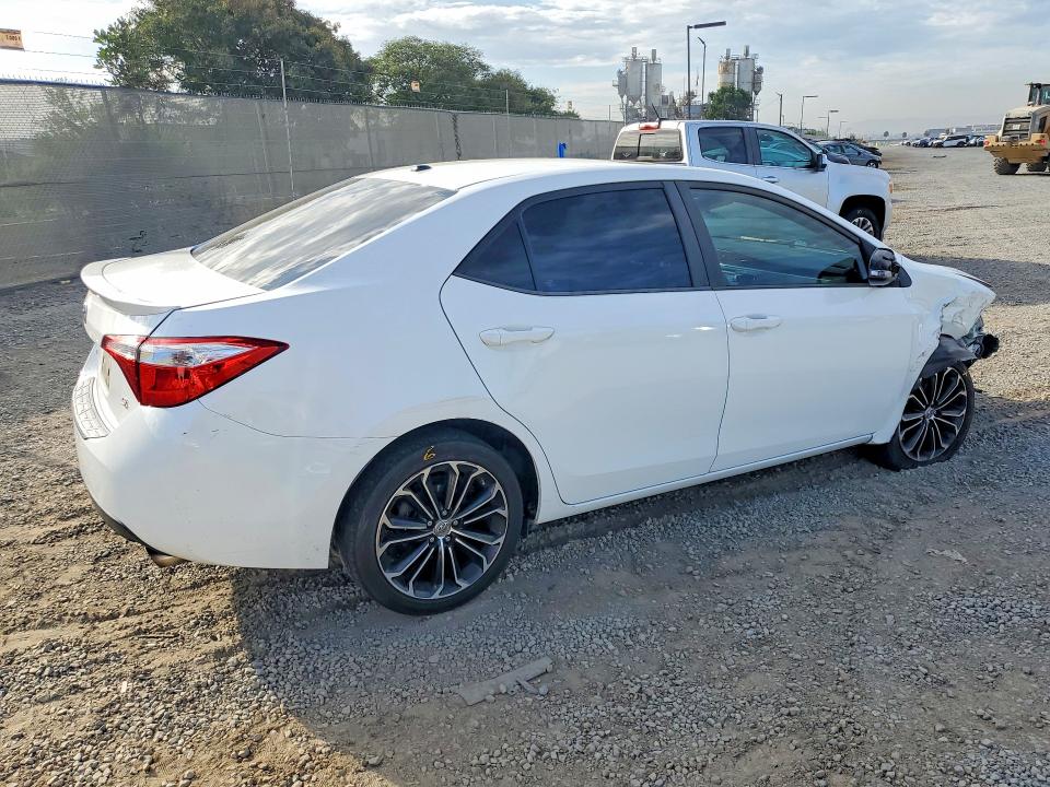 68257606 :رقم المزاد ، 5YFBURHEXGP558178 vin ، 2016 Toyota Corolla مزاد بيع