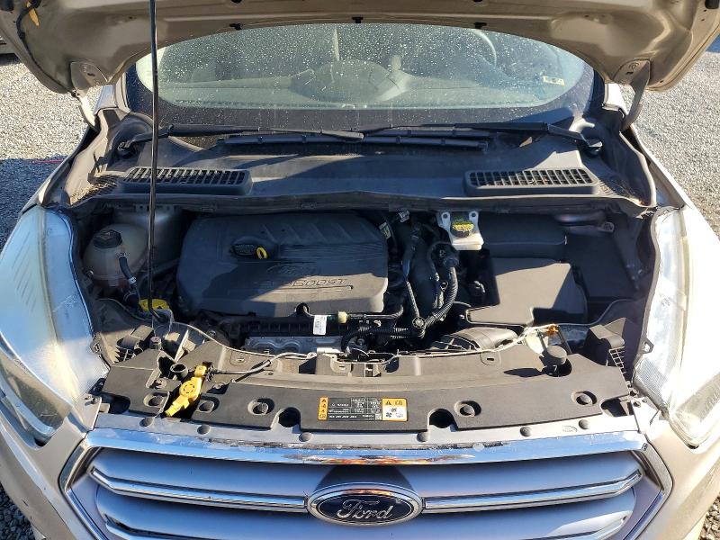 69638886 :رقم المزاد ، 1FMCU9GD2HUF05469 vin ، 2017 Ford Escape مزاد بيع