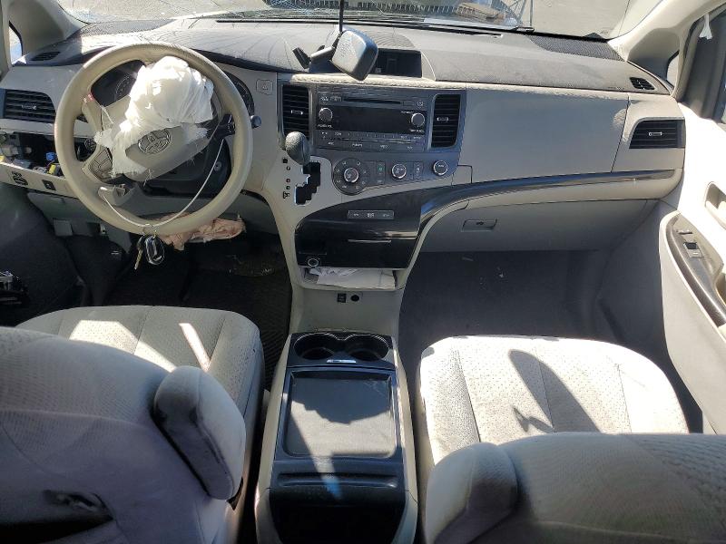 Aukcja sprzedaży 2011 Toyota Sienna, vin: 5TDKK3DC1BS018726, numer aukcji: 71045316