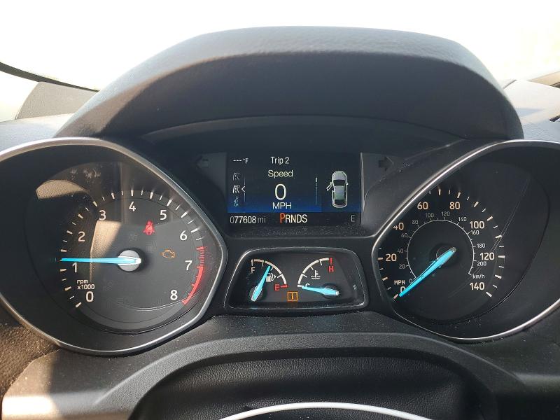 67624926 :رقم المزاد ، 1FMCU0F7XJUC11945 vin ، 2018 Ford Escape مزاد بيع
