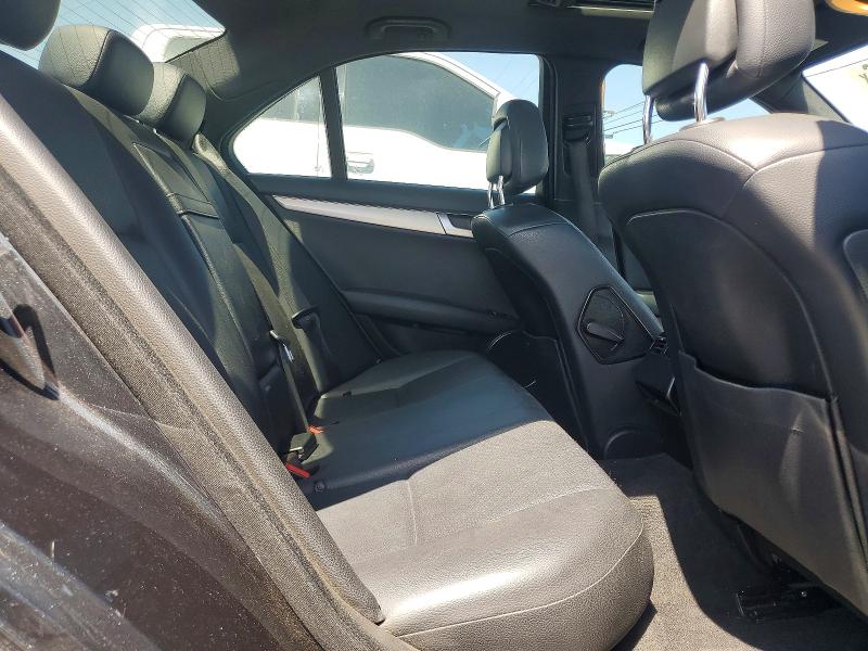 Продаж на аукціоні авто 2012 Mercedes-benz C, vin: WDDGF4HB3CA651640, номер лоту: 67345146