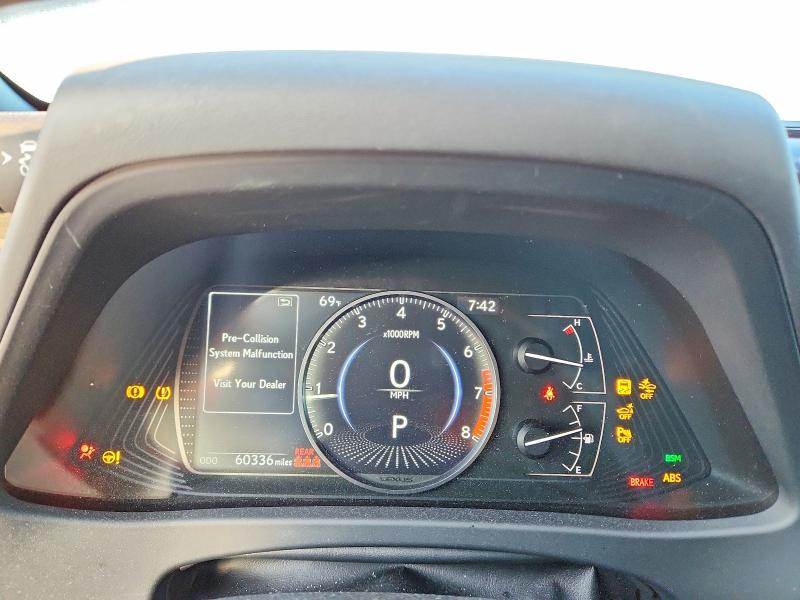 70358686 :رقم المزاد ، JTHX3JBH6M2040378 vin ، 2021 Lexus Ux مزاد بيع