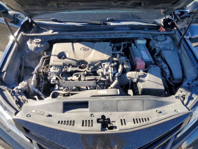 Продаж на аукціоні авто 2018 Toyota Camry, vin: 4T1B11HKXJU127703, номер лоту: 68244986