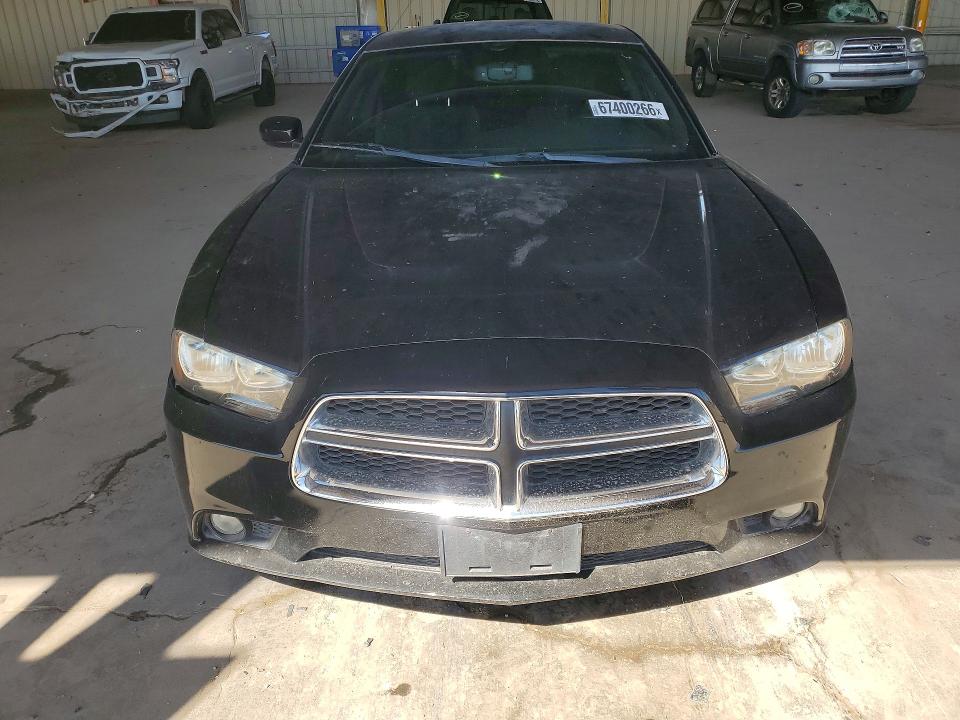 67400266 :رقم المزاد ، 2C3CDXCT7DH528379 vin ، 2013 Dodge Charger مزاد بيع