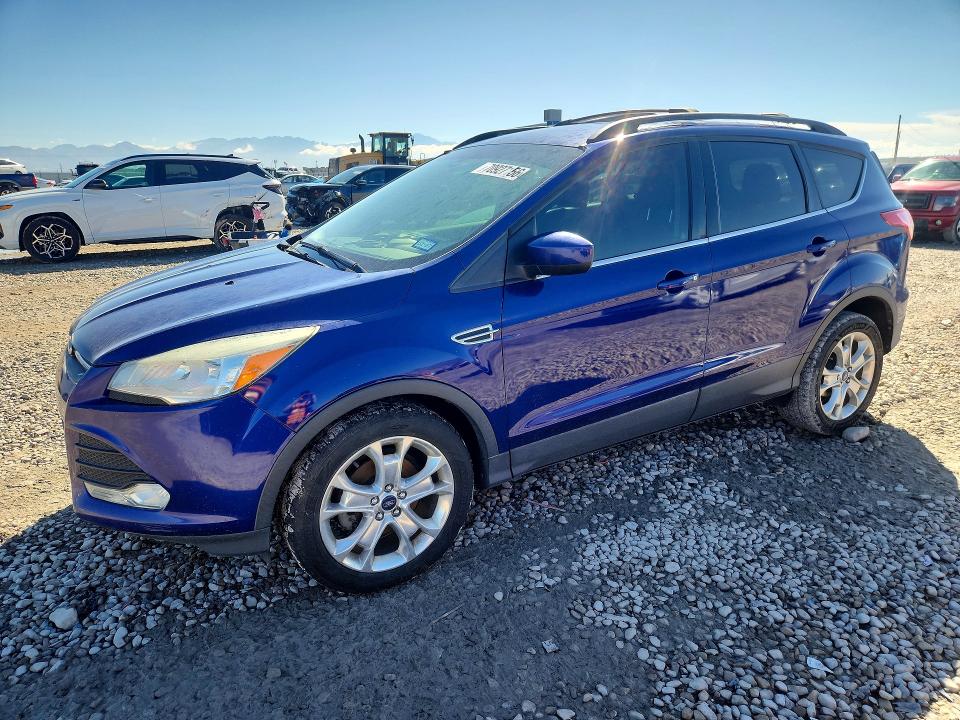 70927156 :رقم المزاد ، 1FMCU0GXXDUD37550 vin ، 2013 Ford Escape مزاد بيع
