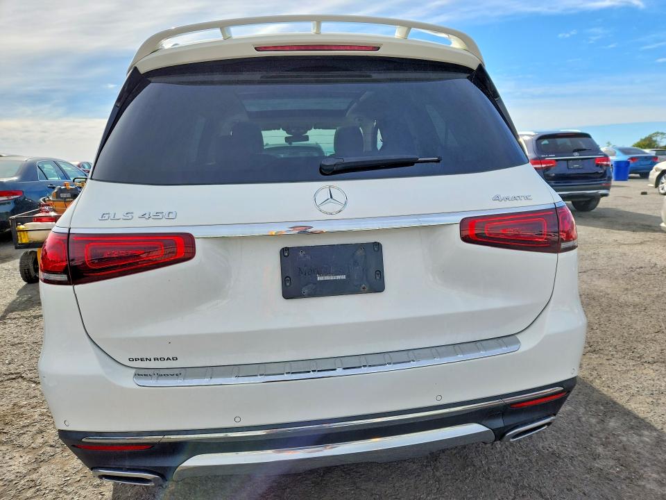 70328836 :رقم المزاد ، 4JGFF5KE0LA220411 vin ، 2020 Mercedes-benz Gls مزاد بيع