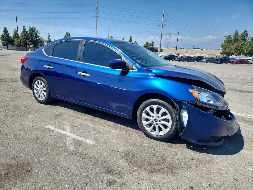 Продажа на аукционе авто 2018 Nissan Sentra, vin: 3N1AB7AP5JY292967, номер лота: 70681106