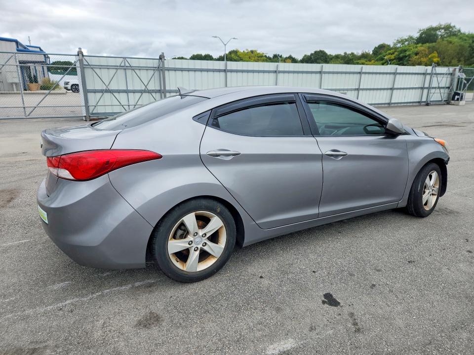Продаж на аукціоні авто 2011 Hyundai Elantra, vin: KMHDH4AE9BU150420, номер лоту: 70811566
