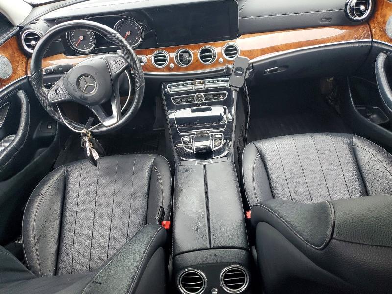 70745436 :رقم المزاد ، WDDZF4KB9JA441090 vin ، 2018 Mercedes-benz E مزاد بيع