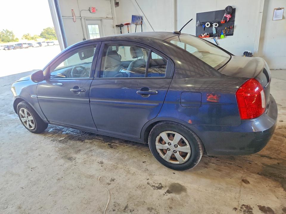 2010 Hyundai Accent მანქანა იყიდება აუქციონზე, vin: KMHCN4AC7AU399462, აუქციონის ნომერი: 70877746