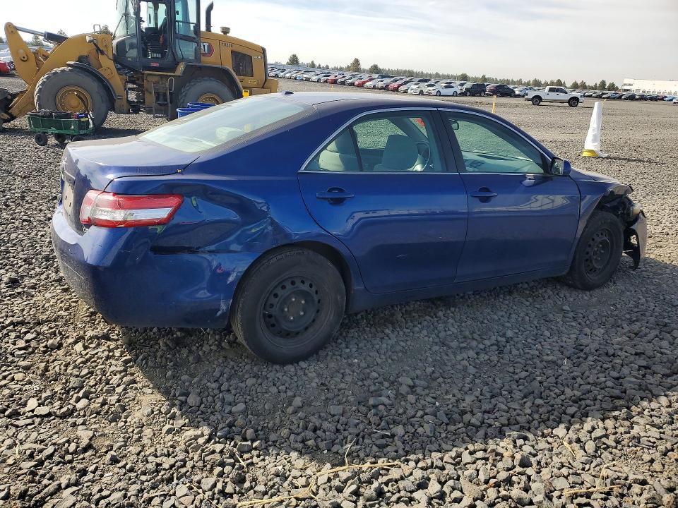 2010 Toyota Camry მანქანა იყიდება აუქციონზე, vin: 4T1BF3EK4AU565568, აუქციონის ნომერი: 70510236