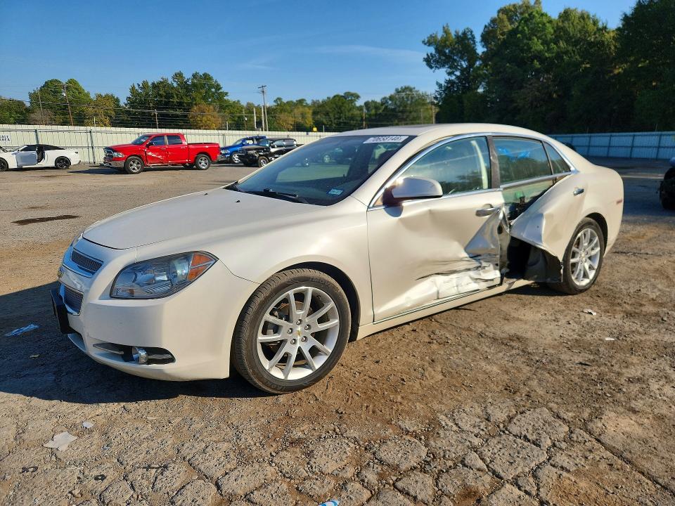70658146 :رقم المزاد ، 1G1ZE5E78BF110783 vin ، 2011 Chevrolet Malibu مزاد بيع