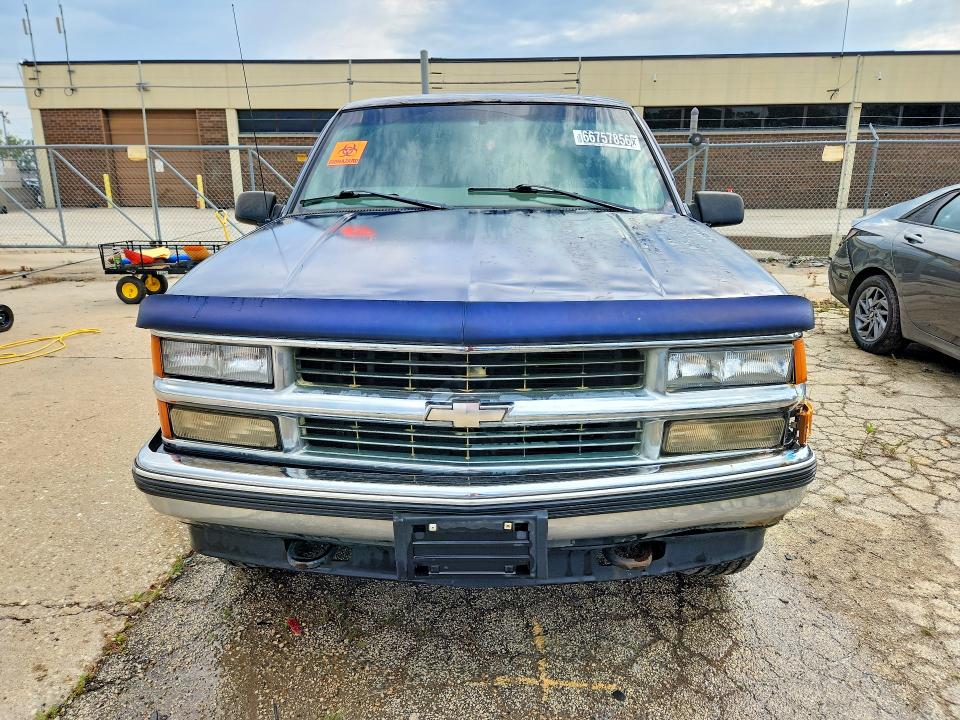 1999 Chevrolet Tahoe მანქანა იყიდება აუქციონზე, vin: 1GNEK13R9XJ322714, აუქციონის ნომერი: 66757856