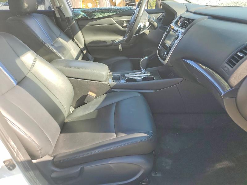 67254846 :رقم المزاد ، 1N4AL3AP0JC179638 vin ، 2018 Nissan Altima مزاد بيع