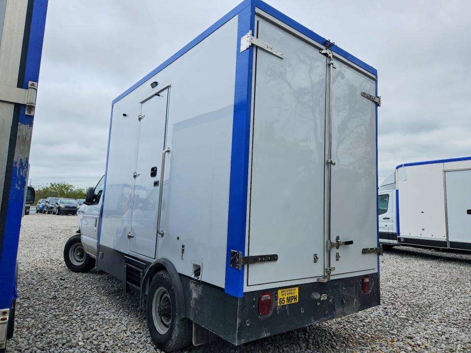 67870906 :رقم المزاد ، 1FDWE3FK0PDD18771 vin ، 2023 Ford E350 مزاد بيع