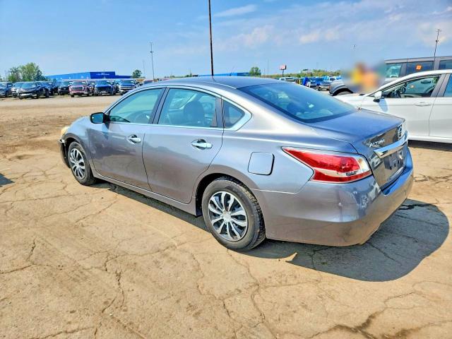 67223176 :رقم المزاد ، 1N4AL3AP0FC413056 vin ، 2015 Nissan Altima مزاد بيع